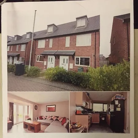 Ash Oaklands Close Homestay *