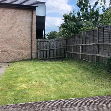 منزل للإقامة Ash Oaklands Close ليدز
